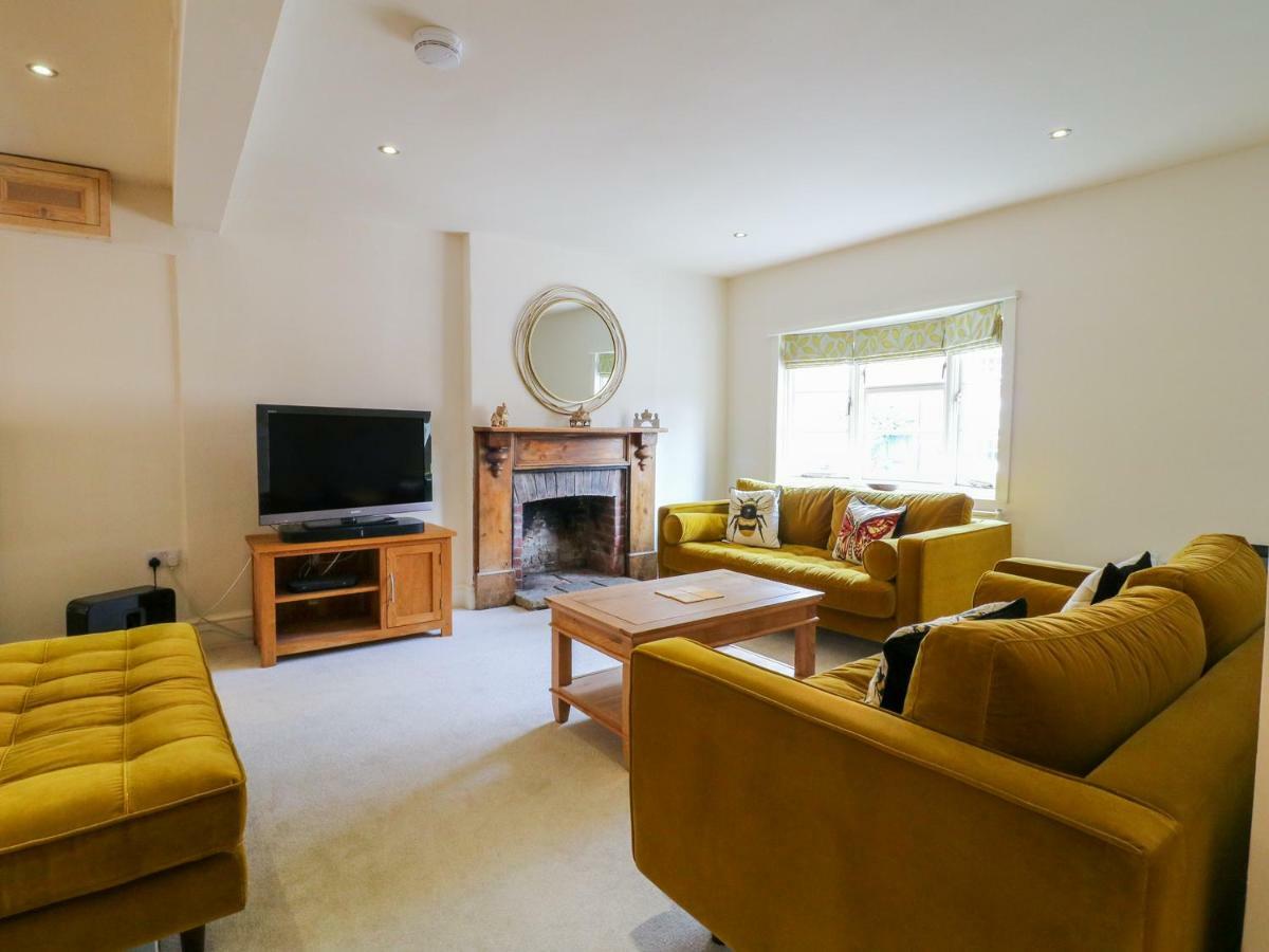 Lion House Villa Ashbourne  Exterior photo