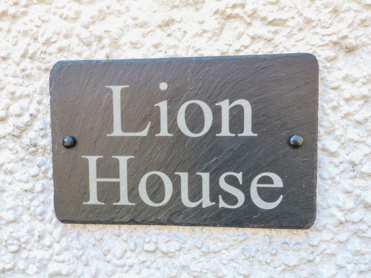 Lion House Villa Ashbourne  Exterior photo